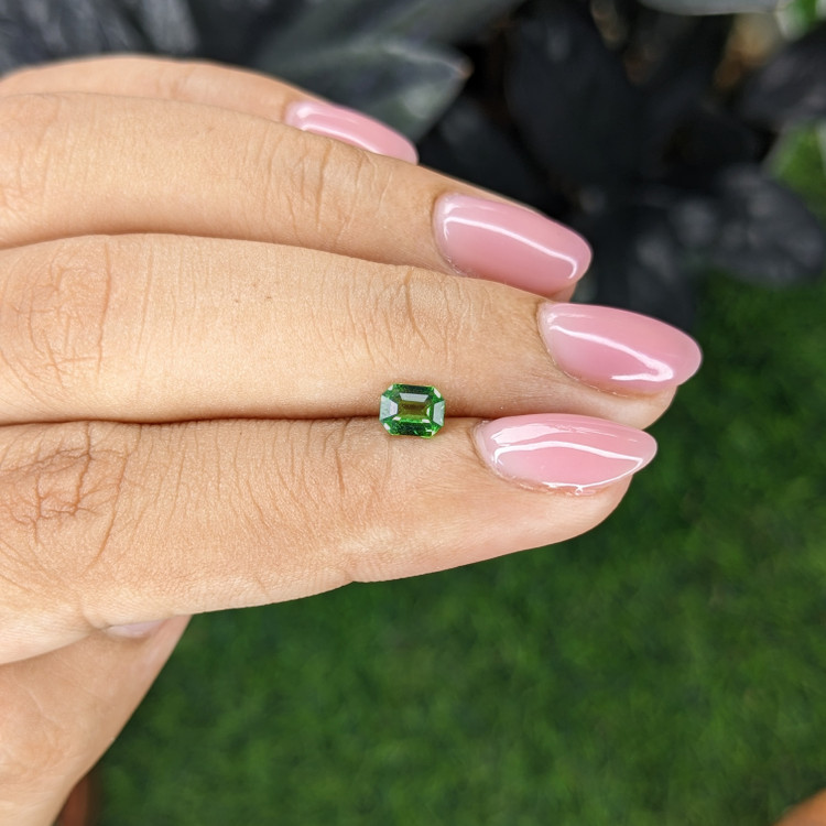 0.40 Ct. Tsavorite Garnet from Tanzania