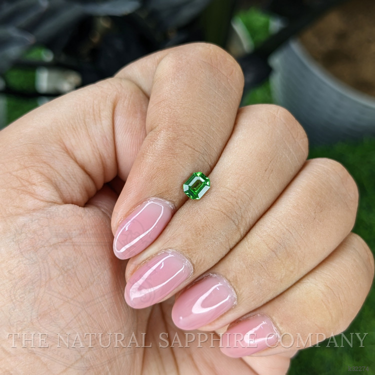 0.46 Ct. Tsavorite Garnet from Tanzania