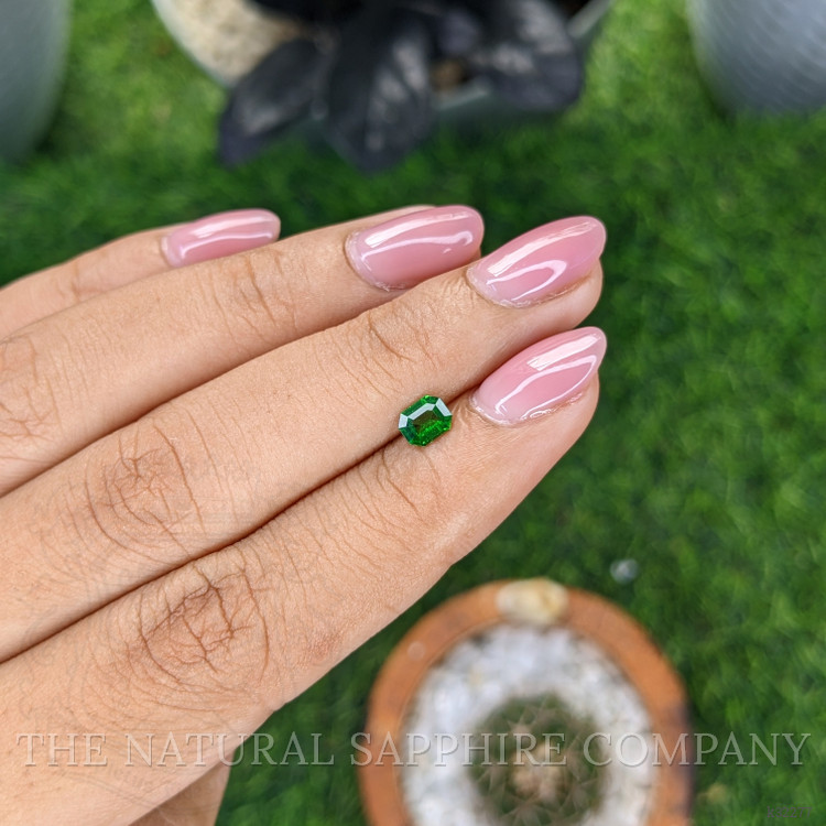 0.40 Ct. Tsavorite Garnet from Tanzania