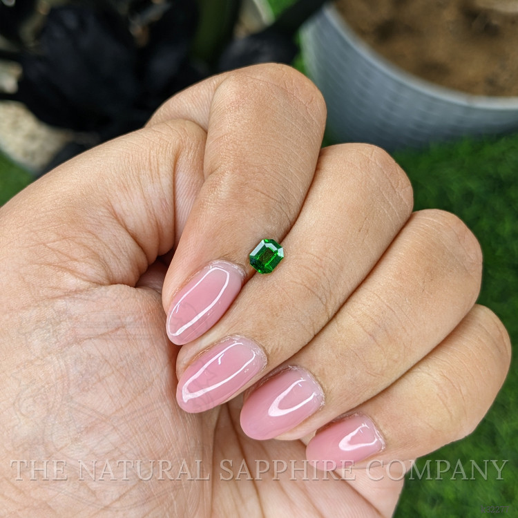 0.40 Ct. Tsavorite Garnet from Tanzania