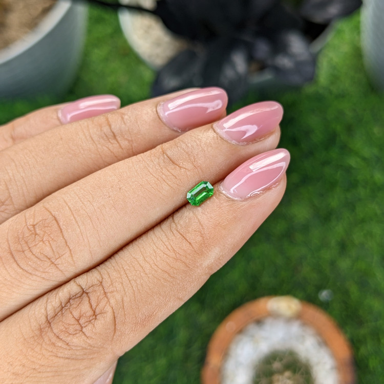 0.28 Ct. Tsavorite Garnet from Tanzania