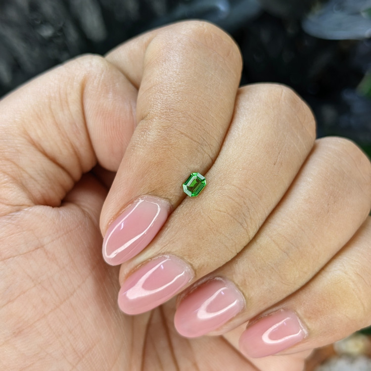 0.18 Ct. Tsavorite Garnet from Tanzania