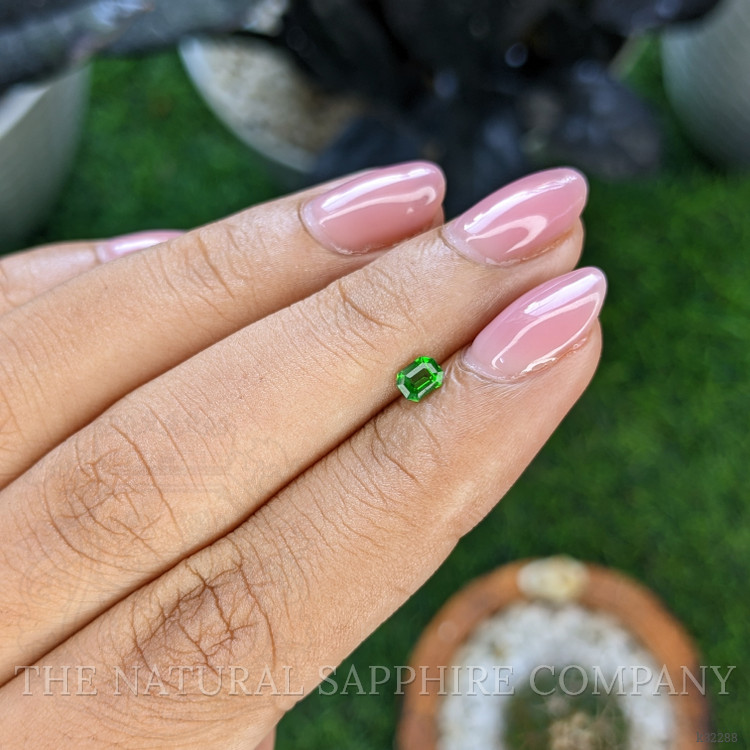 0.28 Ct. Tsavorite Garnet from Tanzania