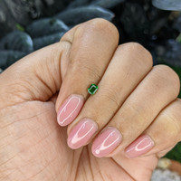 0.28 Ct. Tsavorite Garnet from Tanzania Life Style