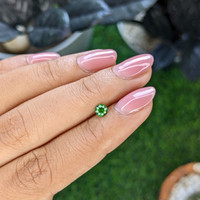 0.27 Ct. Tsavorite Garnet from Tanzania Life Style