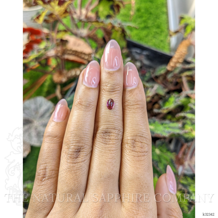 0.60 Ct. Pinkish Purple Cabochon Garnet from Ceylon (Sri Lanka)