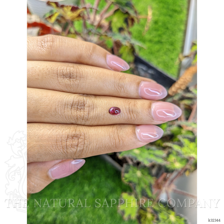 0.67 Ct. Pinkish Purple Cabochon Garnet from Ceylon (Sri Lanka)