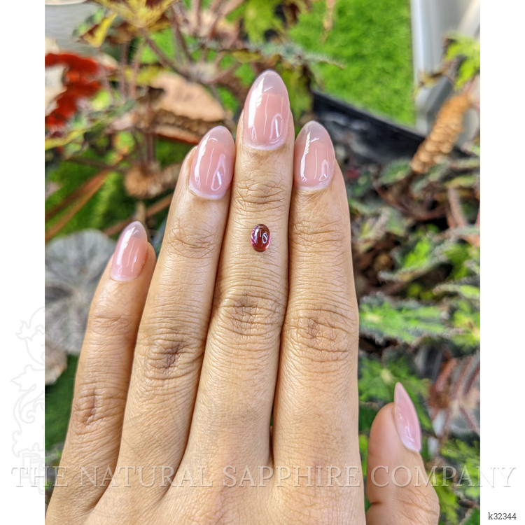 0.67 Ct. Pinkish Purple Cabochon Garnet from Ceylon (Sri Lanka)