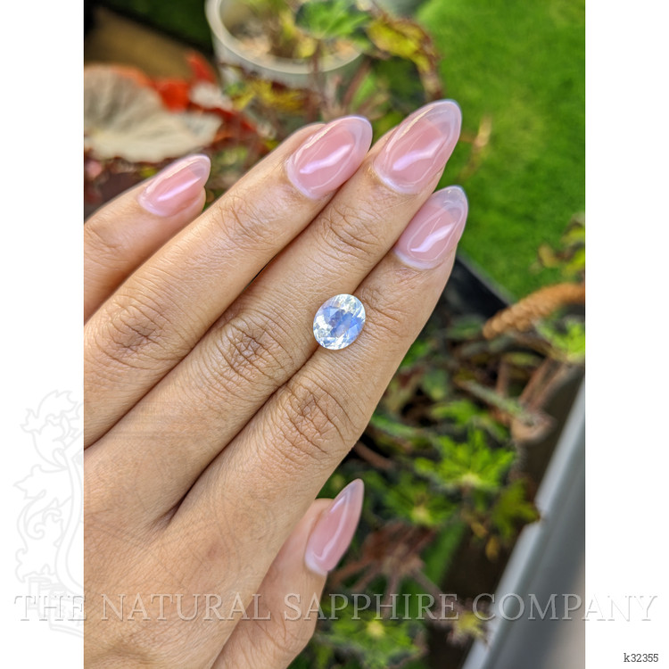 2.25 Ct. Rainbow Moonstone from Ceylon (Sri Lanka)