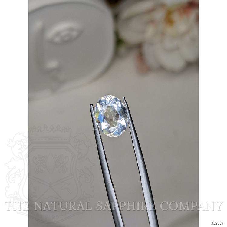 2.20 Ct. Rainbow Moonstone from Ceylon (Sri Lanka)