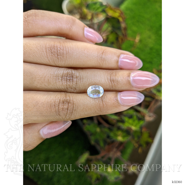 2.12 Ct. Rainbow Moonstone from Ceylon (Sri Lanka)