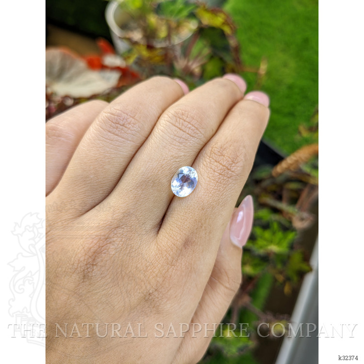 1.96 Ct. Rainbow Moonstone from Ceylon (Sri Lanka)