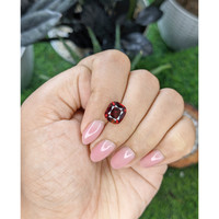 4.25 Ct. Red Garnet from Ceylon (Sri Lanka) Life Style