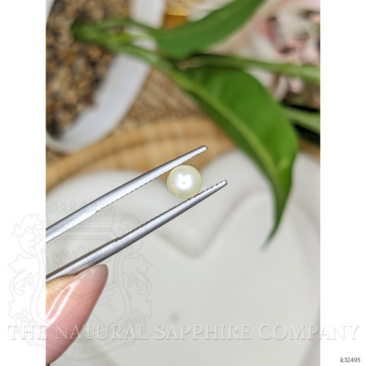1.10 Ct. Cream with Silver Overtone Akoya Pearl from China