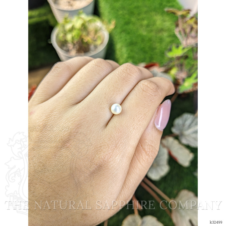 1.30 Ct. Cream with Silver Overtone Akoya Pearl from China