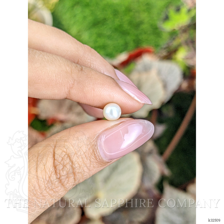 1.24 Ct. Cream with Silver Overtone Akoya Pearl from China