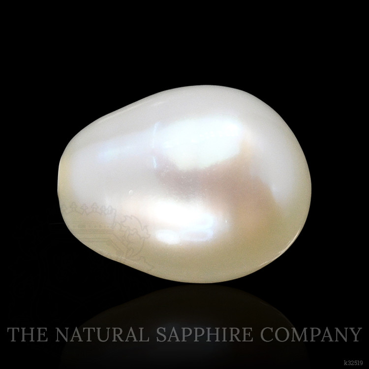 1.09 Ct. Cream with Silver Overtone Akoya Pearl from China