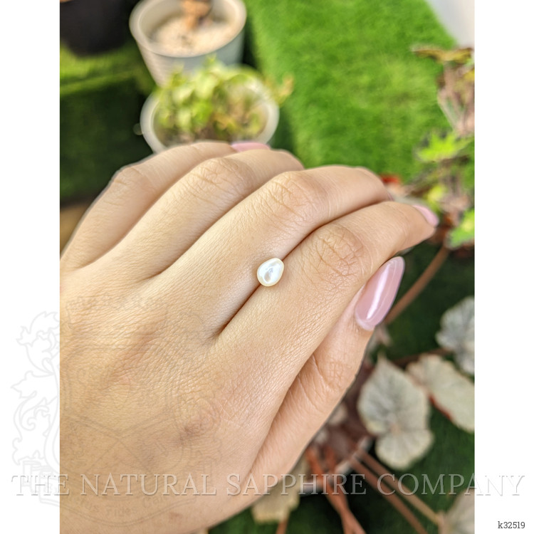 1.09 Ct. Cream with Silver Overtone Akoya Pearl from China