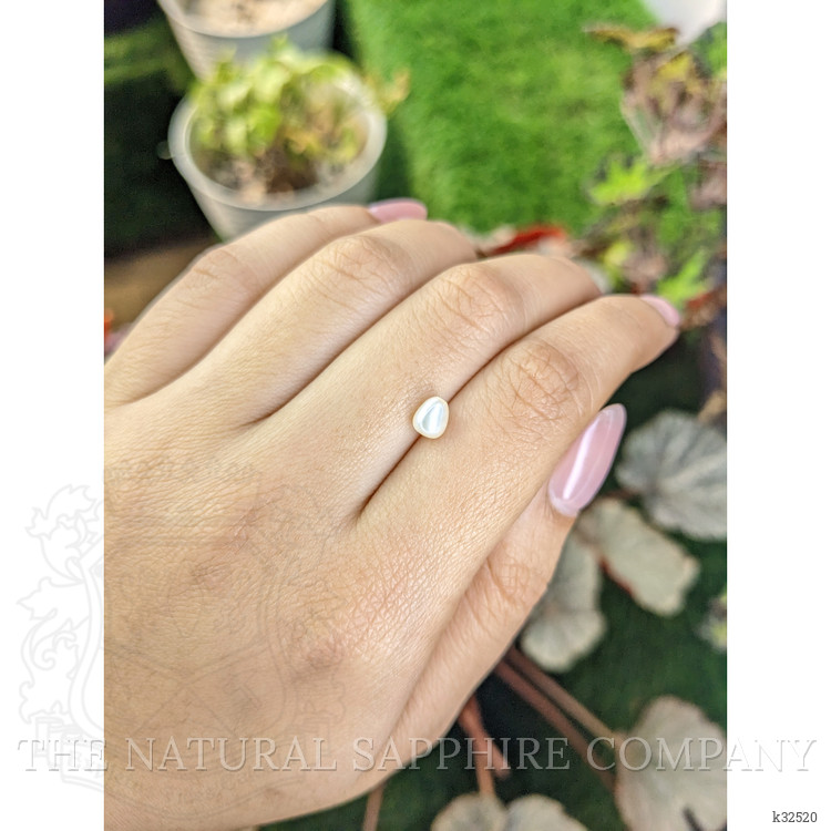 0.90 Ct. Cream with Silver Overtone Akoya Pearl from China
