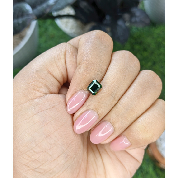 1.61 Ct. Tsavorite Garnet from Tanzania