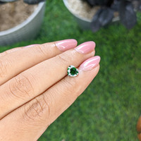1.05 Ct. Tsavorite Garnet from Tanzania Life Style