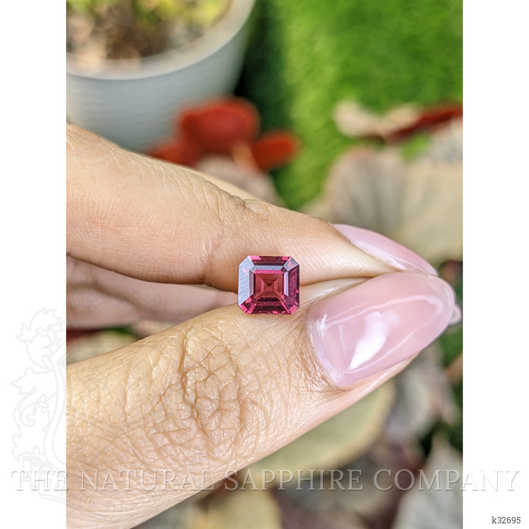 1.76 Ct. Purplish Pink Rhodolite Garnet from Ceylon (Sri Lanka)