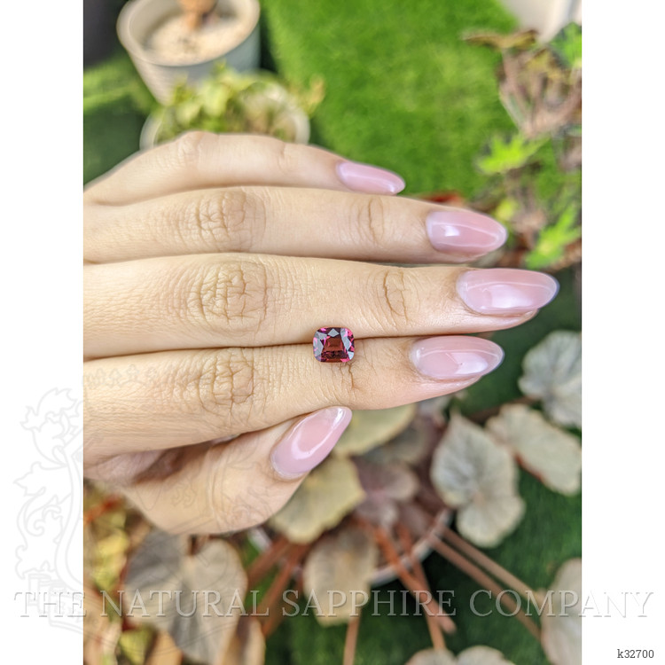 1.40 Ct. Purplish Pink Rhodolite Garnet from Ceylon (Sri Lanka)