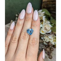 4.55 Ct. Blue Aquamarine from Brazil Life Style