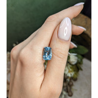 4.69 Ct. Blue Aquamarine from Brazil Life Style