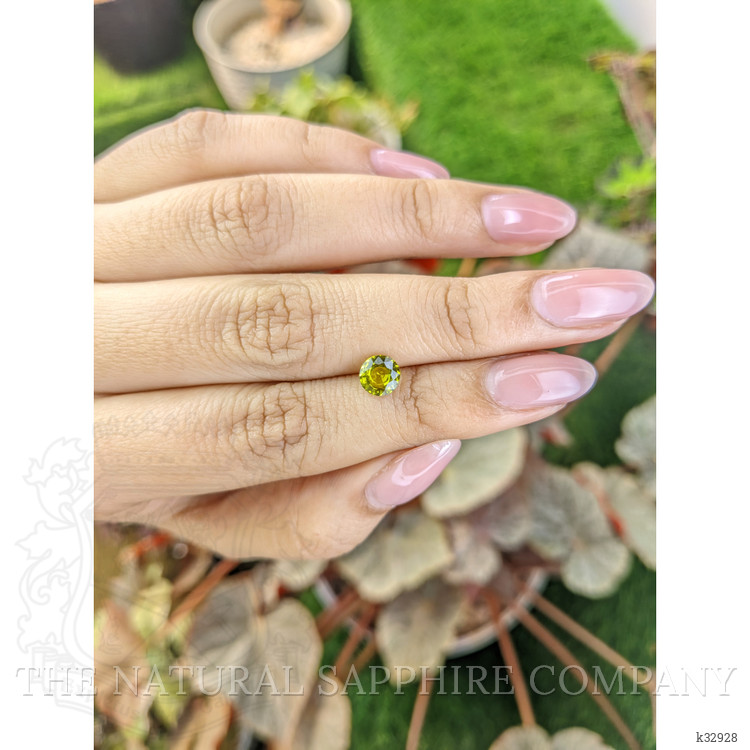 0.96 Ct. Greenish Yellow Chrysoberyl from Ceylon (Sri Lanka)