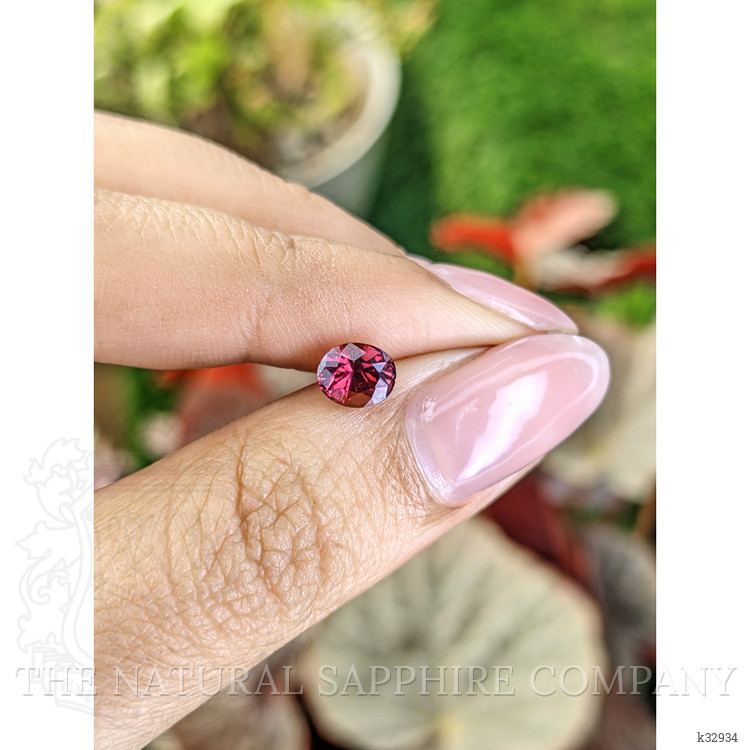 1.02 Ct. Purplish Pink Garnet from Ceylon (Sri Lanka)