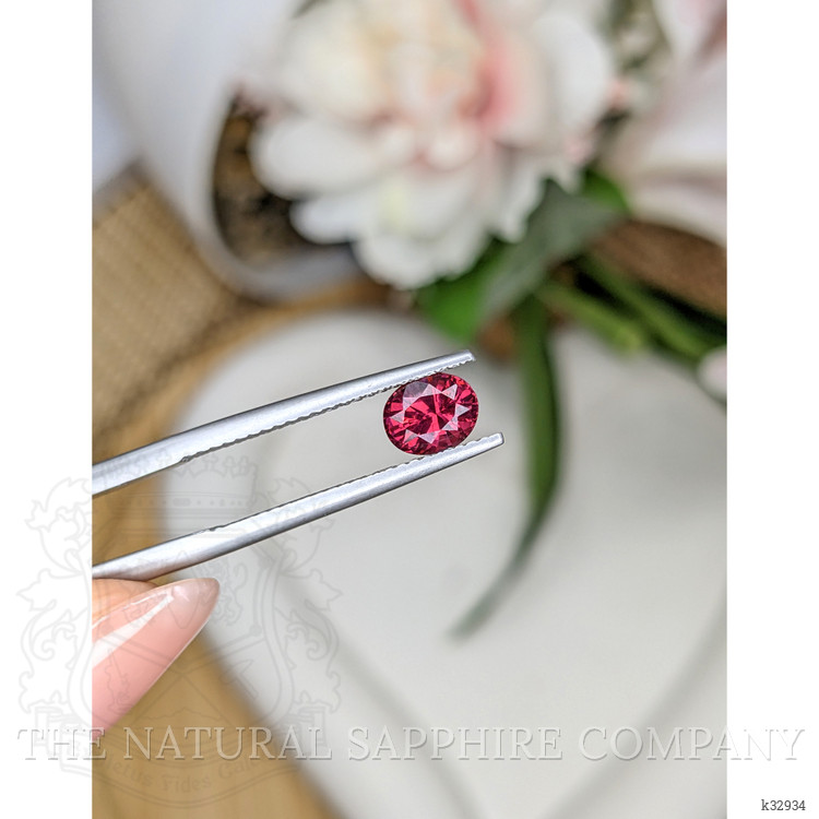 1.02 Ct. Purplish Pink Garnet from Ceylon (Sri Lanka)
