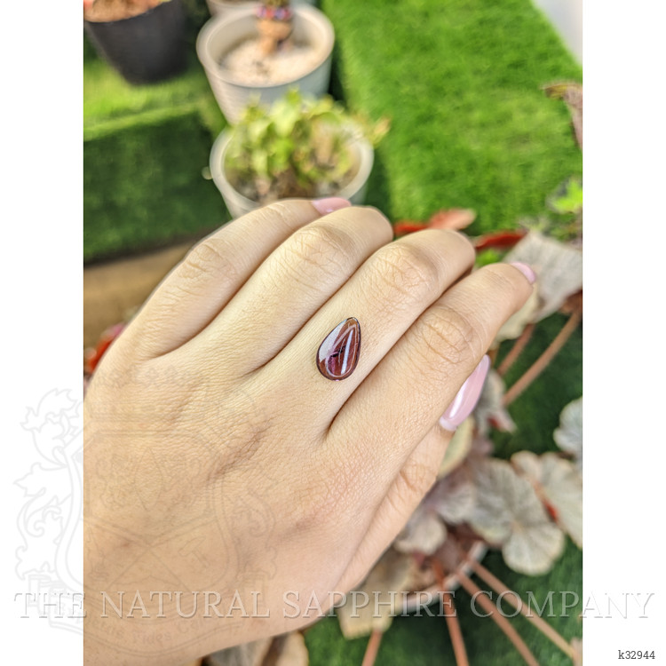 2.89 Ct. Pinkish Purple Cabochon Spinel from Ceylon (Sri Lanka)
