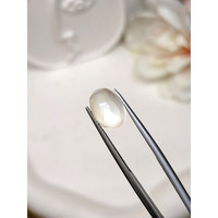 4.29 Ct. White Cabochon Moonstone from Ceylon (Sri Lanka) Life Style