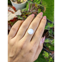 4.91 Ct. White Cabochon Adularescence Moonstone from Ceylon (Sri Lanka) Life Style