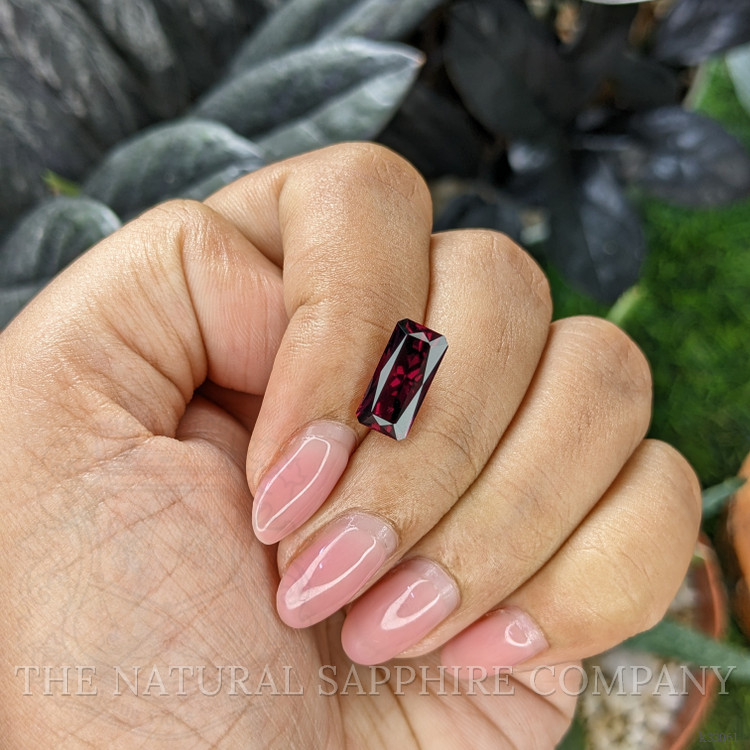 3.70 Ct. Purplish Red Garnet from Ceylon (Sri Lanka)
