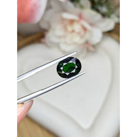 3.19 Ct. Green Tourmaline from Ceylon (Sri Lanka) Life Style