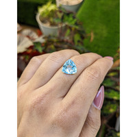 5.00 Ct. Swiss Blue Topaz from Ceylon (Sri Lanka) Life Style
