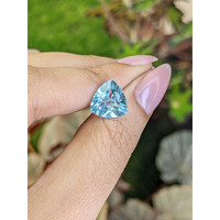 4.90 Ct. Swiss Blue Topaz from Ceylon (Sri Lanka) Life Style