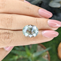 8.33 Ct. Green Beryl from Ceylon (Sri Lanka) Life Style