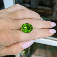 14.92 Ct. Peridot from Burma (Myanmar) Life Style
