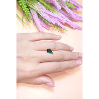 1.41 Ct. Tsavorite Garnet from Tanzania Life Style