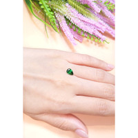 1.13 Ct. Tsavorite Garnet from Tanzania Life Style
