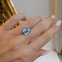 2.32 Ct. Aquamarine from Ceylon (Sri Lanka) Life Style