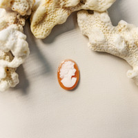 2.54 Ct. Coral from Italy Life Style