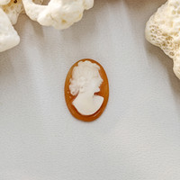2.69 Ct. Coral from Italy Life Style
