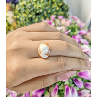4.57 Ct. Coral from Italy Life Style