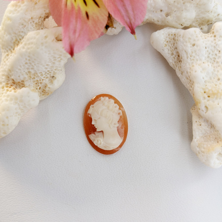 5.60 Ct. Coral from Italy