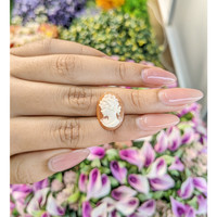 4.83 Ct. Coral from Italy Life Style