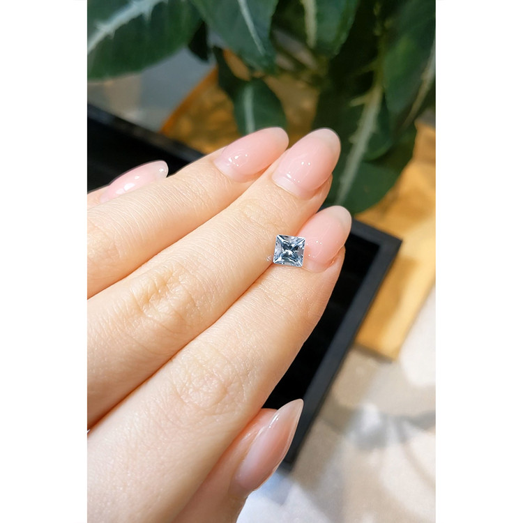 0.79 Ct. Aquamarine from Mozambique